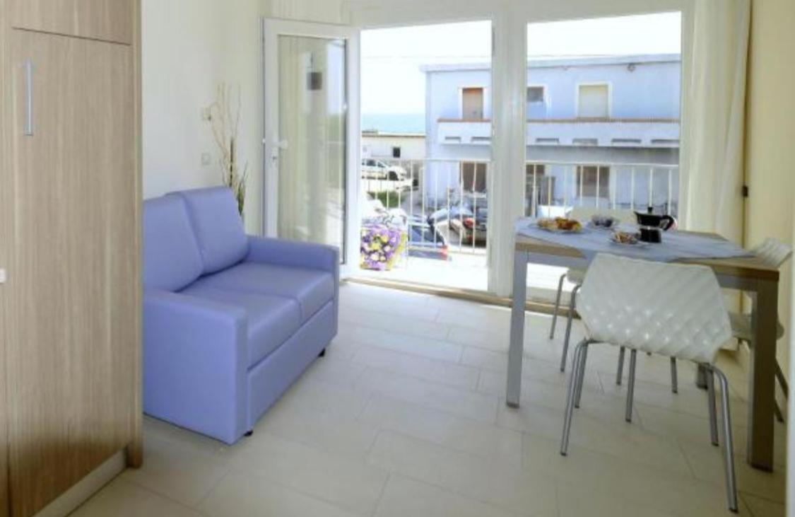 Virgola Zero Holiday Beach Apartment Porto Potenza Picena Exterior photo