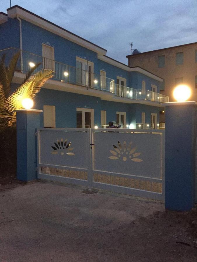 Virgola Zero Holiday Beach Apartment Porto Potenza Picena Exterior photo